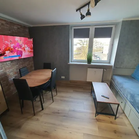 Jdk Mlynarska 44m2 6-osobowy